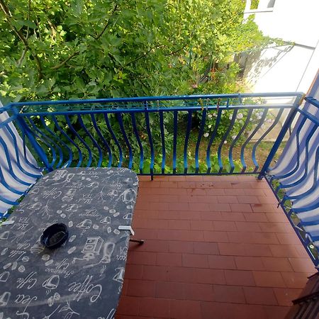 Barcelona Apartments Tivat Exterior foto