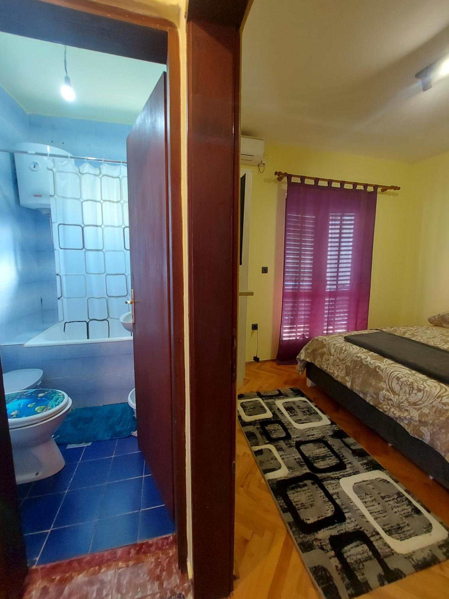 Barcelona Apartments Tivat Exterior foto